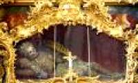 2,000-year-old remains inlaid with jewels and gold of two saints in Germany