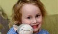 4 year old girl addicted to eating cloth