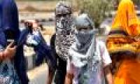50 degree Celsius in hot sun, India warns red