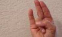 7 Yoga movements for hands