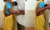 An Indian woman can rotate her arms 180 degrees