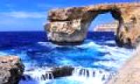 Azure Window stone arches before collapsing into the sea