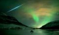 Beautiful image of Geminid meteor shower