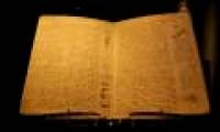 Codex Leicerster book by Leonardo da Vinci the world's most expensive