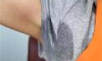 Cotton clothes reduce body odor than polyester
