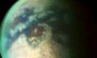 Detailing the Moon's sand dunes Saturn