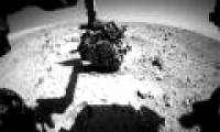 Discover a mysterious light trail on Mars