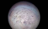 Discovered a purple moon may be full of extraterrestrial beings