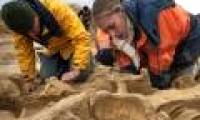 Discovering mammoth bones near Paris