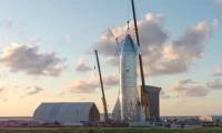 Elon Musk prioritizes the development of human ships to Mars