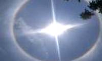 Enjoy the halo phenomenon that surrounds the sun in Quang Nam