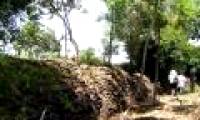Excavation of Don Thu relic