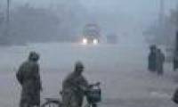 Find solutions to overcome prolonged floods in Central Vietnam