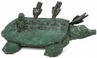 Going fishing in the river, the farmer accidentally racked up the 'mysterious' turtle' with 4 back arrows