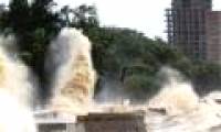 Hai Phong flooded heavily, Lang Son prepared to run flood
