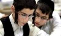 How do Jews teach children?