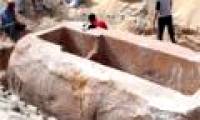 Identify the Egyptian pharaoh in the ancient tomb
