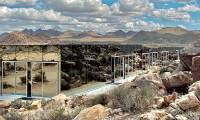 Inside the 'Invisible House' worth nearly 440 billion VND in the middle of the desert: There is a swimming pool almost as long as the house, the rental price is hundreds of millions/night