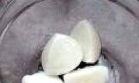 Make money with chickens that lay eggs in whole white