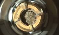 Mars specimen contains blue minerals found on Earth