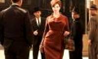 Men are more reckless when near beautiful women