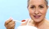 Older people should eat foods that contain less copper and iron