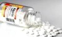 Pain reliever Aspirin - a double-edged sword for cancer prevention
