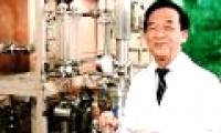 Professor Nguyen Lan Dung wants to turn wild plants into specialty vegetables