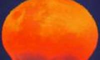 Rare moment: The Moon is easy to recognize like the Sun.