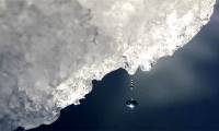 Record heat waves appear at both poles of the Earth