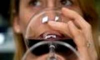 Red wine improves life expectancy