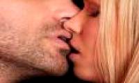 Scientists think that you can get gonorrhea because of French kissing