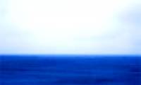 See the boundary between the sea and the horizon