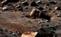 Snow falls on Mars