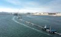 Start testing giant plastic garbage collection traps in the Pacific