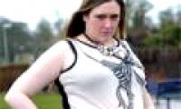 Strange illness makes a young woman like a pregnant woman for 15 years