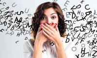 Strange syndrome, a woman can talk about ... 4 foreign voices