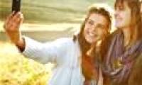 Taking selfie affects people's psychology