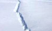 The Antarctic ice shelf shattered, threatening to drown many cities