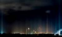 The bright columns pierced through the sky like a UFO appeared