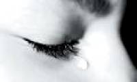 The cause of crying determines the composition of tears