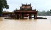 The central region is sunk in flood