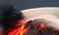 The Ecuadorian government raised the warning of active volcanoes