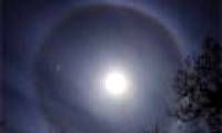 The halo of the moon appears in England