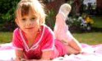 The little girl has five organs turned upside down