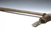 The mystery surrounds the Otzi ribbon ax