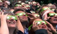 The only way to observe eclipse in the decade in Vietnam