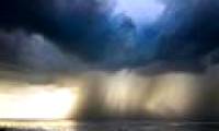 The terrible storm chased seafarers in panic in Russia