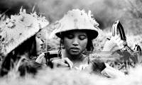 Timeless historical photos of Vietnamese female soldiers.