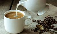 Top 9 ways to prevent yellow teeth when drinking coffee